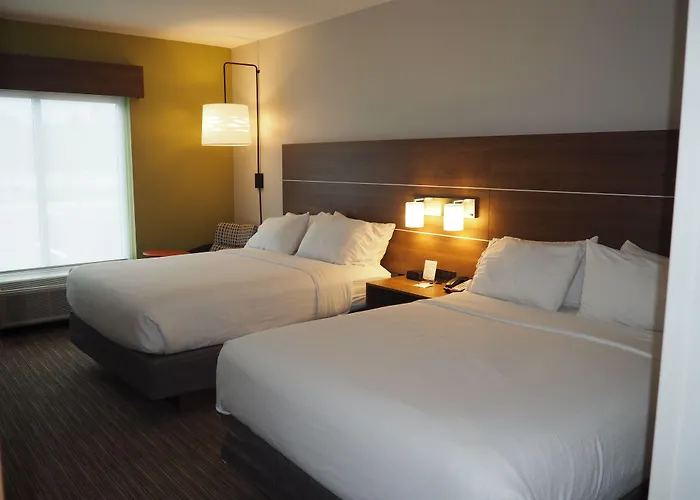Holiday Inn Express & Suites Jacksonville North-Fernandina By Ihg